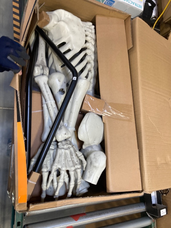 Photo 2 of Hyde and Eek 5'6" Animated Sound Motion Premium Servo Skeleton Halloween Prop
