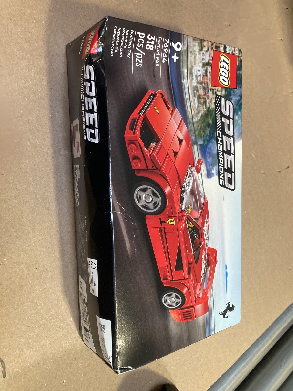 Photo 1 of Lego - Speed Champions Ferrari F40 Supercar Building Set 76934
