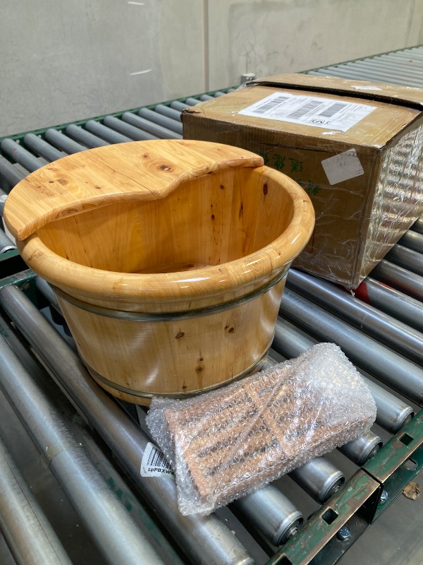 Photo 2 of 9.84In Tall Foot Basin Wooden Bucket with Lid and Massage Roller, Pedicure Barrel for Foot Bath, Foot Baths Wood Foot Tub Foot Bath Massage Plus Cover for Bath Relaxing, 15.75in*12.2in*9.84in