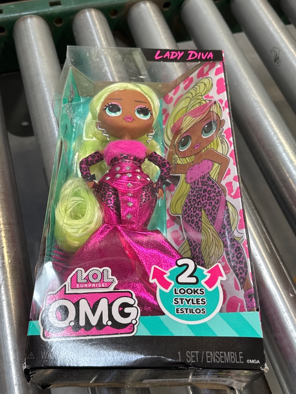 Photo 2 of LOL Surprise! OMG Hos Doll Lady Diva