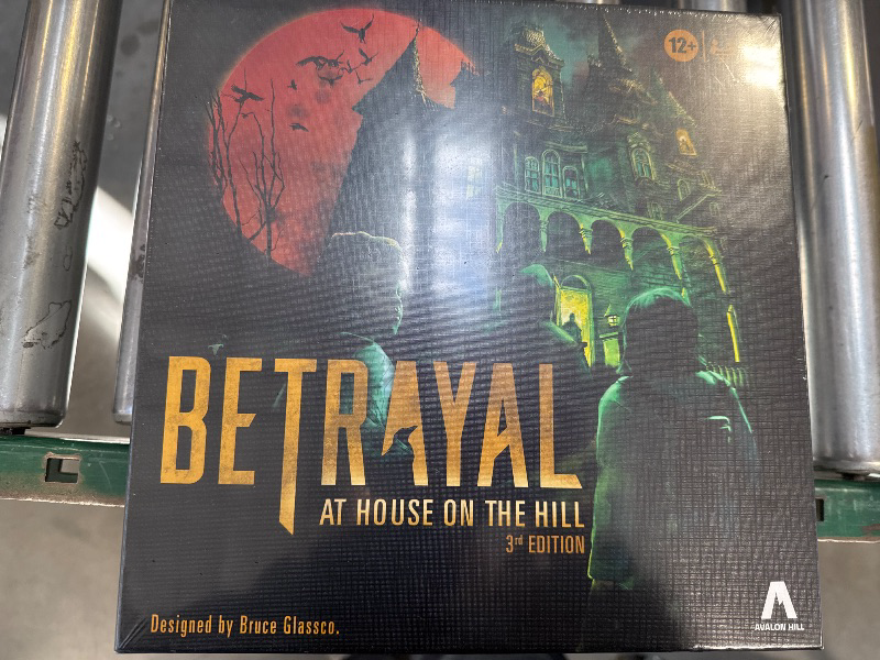 Photo 2 of Avalon Hill Hasbro Gaming Betrayal at The House on The Hill 3rd Edition Cooperative Board Game,Ages 12 and Up,3-6 Players,50 Chilling Scenarios