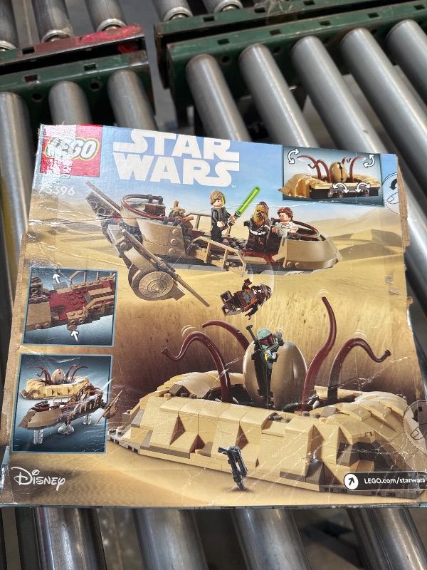 Photo 3 of LEGO Star Wars Desert Skiff  Sarlacc Pit Building Set 75396