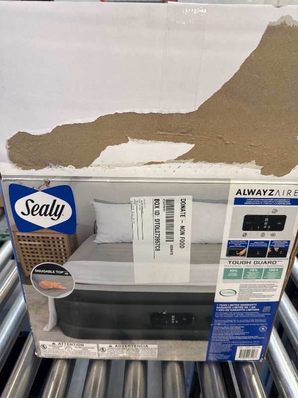 Photo 3 of Sealy AlwayzAire Air Mattress Queen with Built-in Dual Pump
