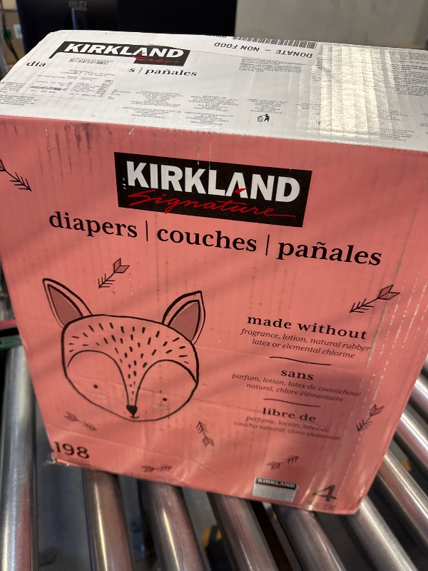 Photo 3 of Kirkland Signature Diapers, Size 4 (22-37 Pounds), 198 Count