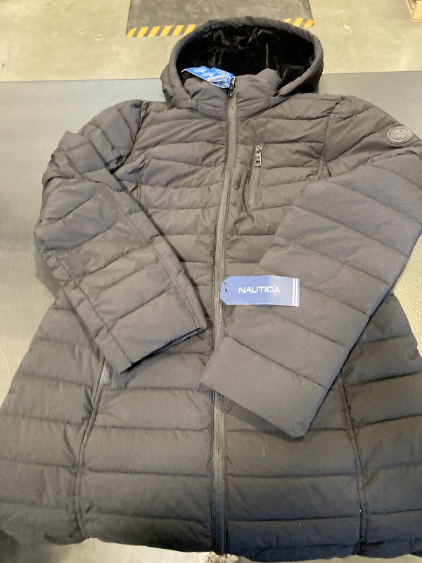 Photo 3 of Nautica Women's Hooded Water Resistant Puffer Jacket,Small 
