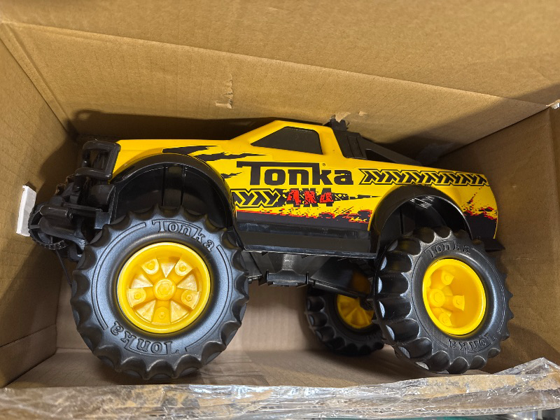 Photo 2 of Tonka Steel Classics 4x4 Pickup Truck - Made with Steel & Sturdy Plastic, Yellow Toy Construction Truck, Boys and Girls, Kids, Toddlers, Ages 3+