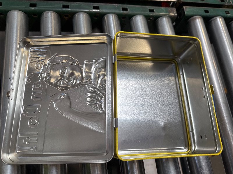 Photo 1 of aquarius smithsonian rosie the riveter gen 2 tin storage fun box