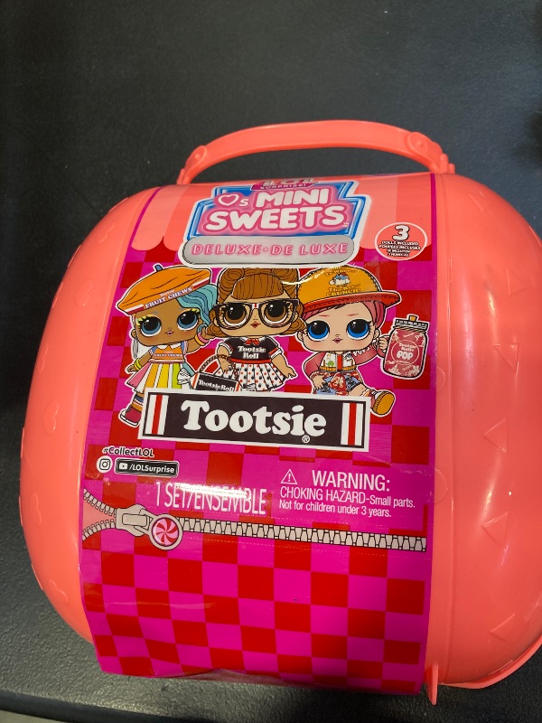 Photo 2 of L.O.L. Surprise! Loves Mini Sweets Series 3 Deluxe - Tootsie