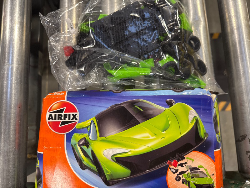 Photo 2 of Airfix J6021 Quickbuild Plastic Model Car Kits - McLaren P1 Green - Easy Assembly Snap Together Model Kit, Classic Race Cars for Adults & Kids to Build, Model Sport Cars, Building Toys Set