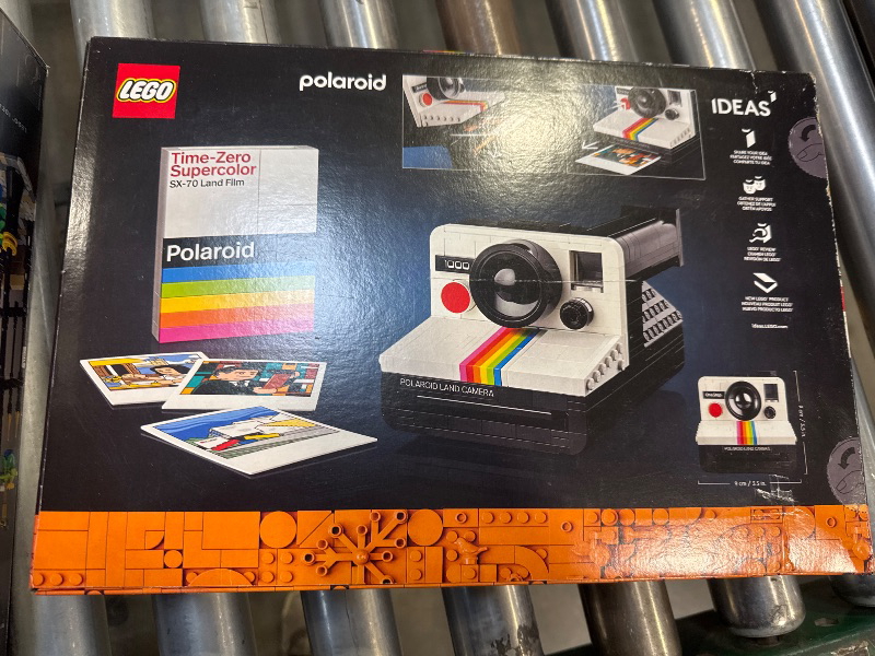 Photo 1 of Lego - Ideas Polaroid Onestep Sx-70 Camera Model 21345