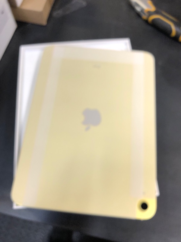 Photo 3 of Apple 10.9" iPad (10th Gen, 64GB, Wi-Fi Only, Yellow) (NEW)