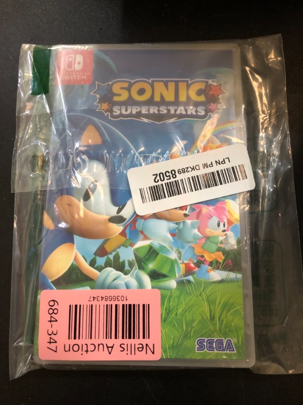 Photo 2 of Sonic Superstars - Nintendo Switch