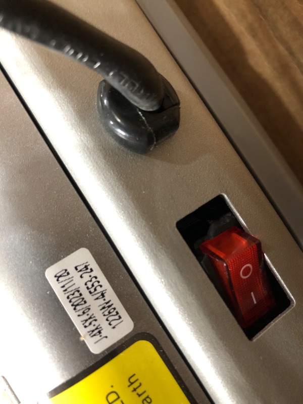 Photo 1 of *UNABLE TO TEST BUTTON IS DAMAGED* ACEZOE Walking Pad Treadmill with 10% Incline, Under Desk Treadmill, Compact Portable Treadmills for Home Office, 285lbs Capacity, APP/Remote Control, Exercise Anytime, Low-Noise