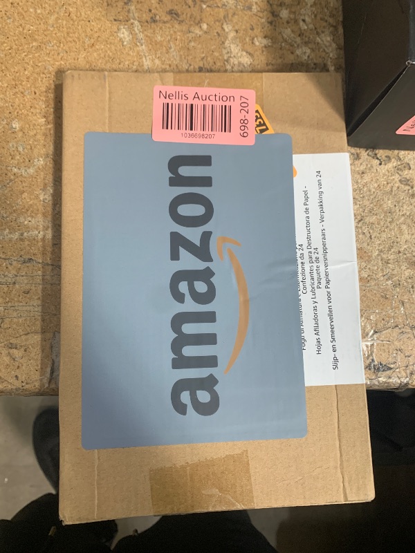 Photo 1 of Amazon Basics Paper Shredder Sharpening and Lubricant Sheets - Pack of 24