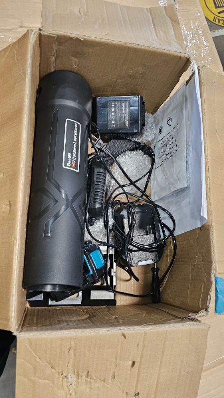 Photo 1 of ***NON REFUNDABLE*** PARTS ONLY **SEESII 40V Leaf Blower Cordless, 680CFM/210MPH Brushless Motor with 2 * 5200 mAh Batteries and 2*Chargers, Variable Speed Control & Turbo Button, Electric Blower for Lawn Care/Debris/Dust