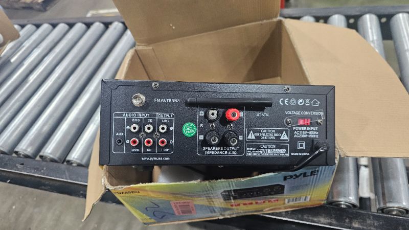 Photo 1 of ***PARTS ONLY***Pyle Stereo Amplifier Audio Receiver with Remote Control - Bluetooth Streaming, MP3/USB/SD/FM Radio, 2.0 Channel HiFi Sound System with RCA/Aux Inputs, Microphone & Headphone Jacks, Adjustable Bass