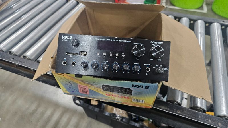 Photo 1 of ***PARTS ONLY***Pyle Stereo Amplifier Audio Receiver with Remote Control - Bluetooth Streaming, MP3/USB/SD/FM Radio, 2.0 Channel HiFi Sound System with RCA/Aux Inputs, Microphone & Headphone Jacks, Adjustable Bass