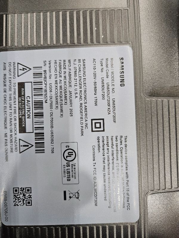 Photo 1 of ** BROKEN SCREEN, FINAL SALE ** SAMSUNG 65-Inch Class Crystal UHD 4K DU7200 Series HDR Smart TV w/Object Tracking Sound Lite, PurColor, Motion Xcelerator, Mega Contrast, Q-Symphony (UN65DU7200, 2024 Model)