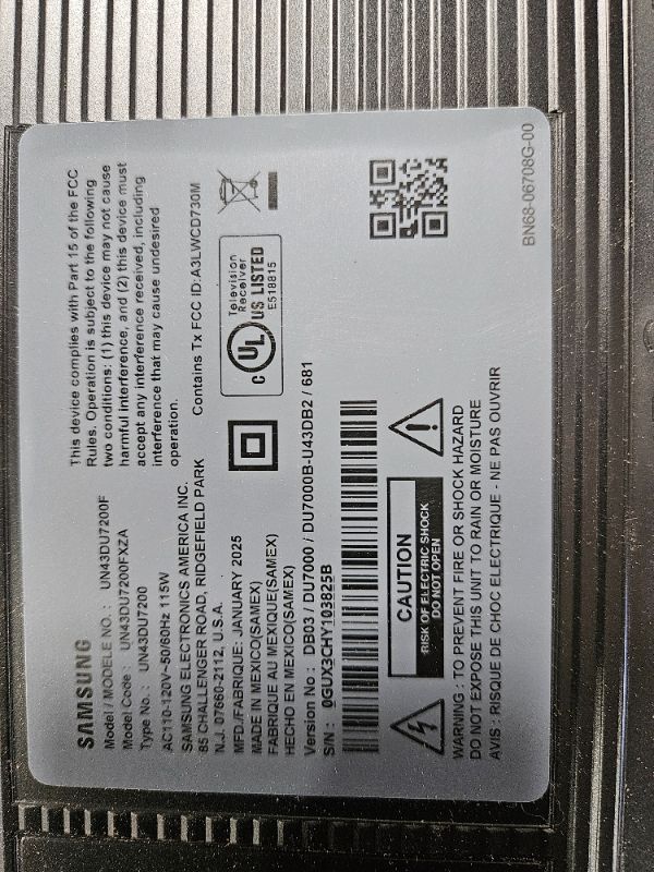 Photo 1 of ** BROKEN SCREEN, FINAL SALE ** SAMSUNG 43-Inch Class Crystal UHD 4K DU7200 Series HDR Smart TV w/Object Tracking Sound Lite, PurColor, Motion Xcelerator, Mega Contrast, Q-Symphony (UN43DU7200, 2024 Model)