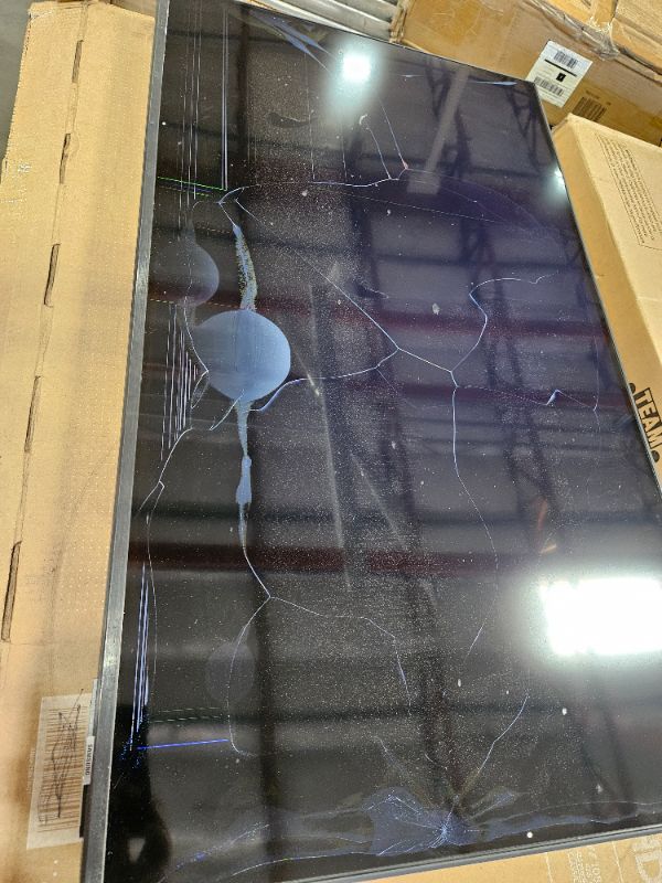 Photo 1 of ** BROKEN SCREEN, FINAL SALE ** SAMSUNG 43-Inch Class Crystal UHD 4K DU7200 Series HDR Smart TV w/Object Tracking Sound Lite, PurColor, Motion Xcelerator, Mega Contrast, Q-Symphony (UN43DU7200, 2024 Model)