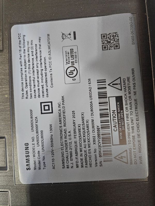 Photo 1 of ** BROKEN SCREEN FINAL SALE **SAMSUNG 50-Inch Class 4K Crystal UHD DU8000 Series HDR Smart TV w/Object Tracking Sound Lite, Motion Xcelerator, Ultra Slim Design, Gaming Hub, Alexa Built-in (UN50DU8000, 2024 Model)