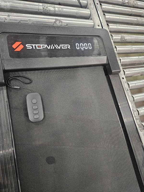 Photo 1 of ***MISSING REMOTE***

2.5HP Walking Pad with Incline 330lbs, 3 in 1 Walking Pad Treadmill 5-Level Big LED, Under Desk Treadmill for Home,Hike/Jog/Run,Portable,Small, with Remote Control,Assembly Free,Wider Belt