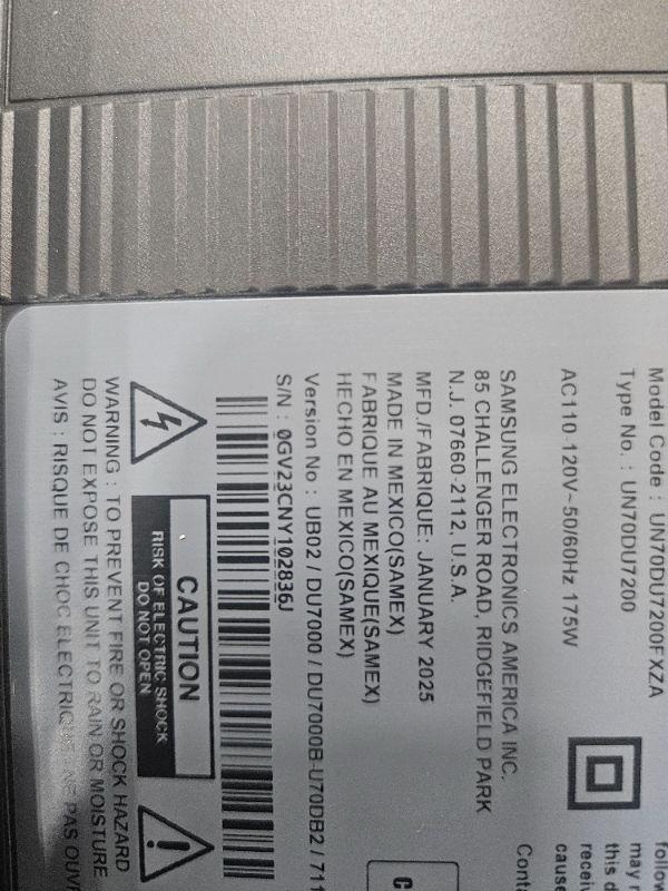 Photo 1 of ** BROKEN SCREEN, FINAL SALE **  Samsung 70-Inch Class Crystal UHD 4K DU7200 Series HDR Smart TV w/Object Tracking Sound Lite, PurColor, Motion Xcelerator, Mega Contrast, Q-Symphony (UN70DU7200, 2024 Model)