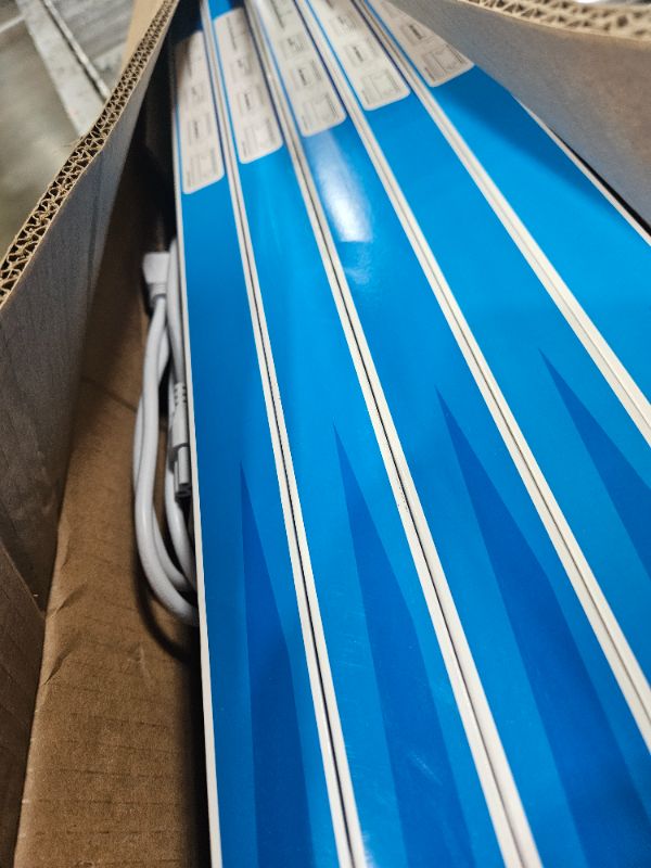 Photo 1 of Singteam 10Pack 8Ft LED Shop Light Fixture, 90W Integrated LED Tube Light,10000LM, 6500K, Clear Cover,High Output,Double Row V Shape 270 Degree LED Lighting for Garage Warehouse Workshop Basement