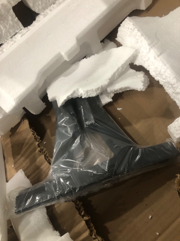Photo 1 of *FINAL SALE!!! BROKEN/DOESNT POWERS ON* NON-REFUNDABLE* SAMSUNG 65-Inch Class Crystal UHD 4K DU7200 Series HDR Smart TV w/Object Tracking Sound Lite, PurColor, Motion Xcelerator, Mega Contrast, Q-Symphony (UN65DU7200, 2024 Model)
