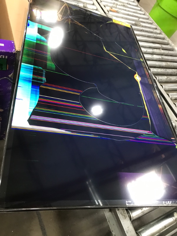 Photo 1 of ***************SCREEN DAMAGED, NON-FUNCTIONAL, FINAL SALE******************

Roku Smart TV – 55-Inch Select Series 4K HDR RokuTV with Roku Enhanced Voice Remote, Brilliant 4K Picture, Automatic Brightness, & Seamless Streaming – Live Local News, Sports, F