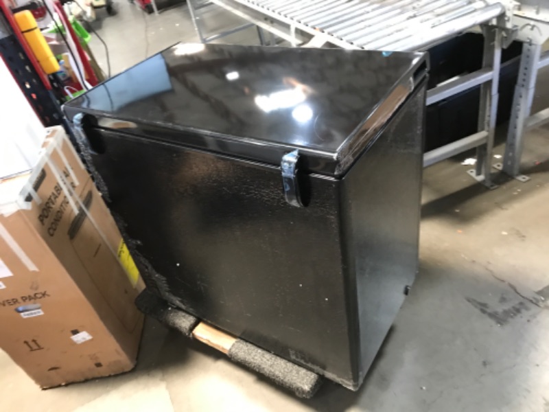 Photo 1 of ***PARTS ONLY***VEVOR Chest Freezer, 10 Cu.ft Compact Deep Freezer, Free Standing Top Open Door Compact Freezers with 2 Removable Baskets & Adjustable Thermostat, Energy Saving & Low Noise, Black