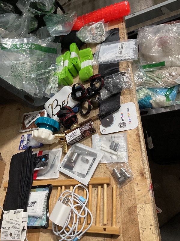 Photo 1 of ***SOLD AS IS - bundle of home accessories/hardware 