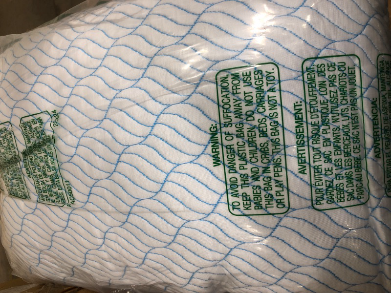 Photo 1 of 1 FOAM PILLOW WISHSMILE