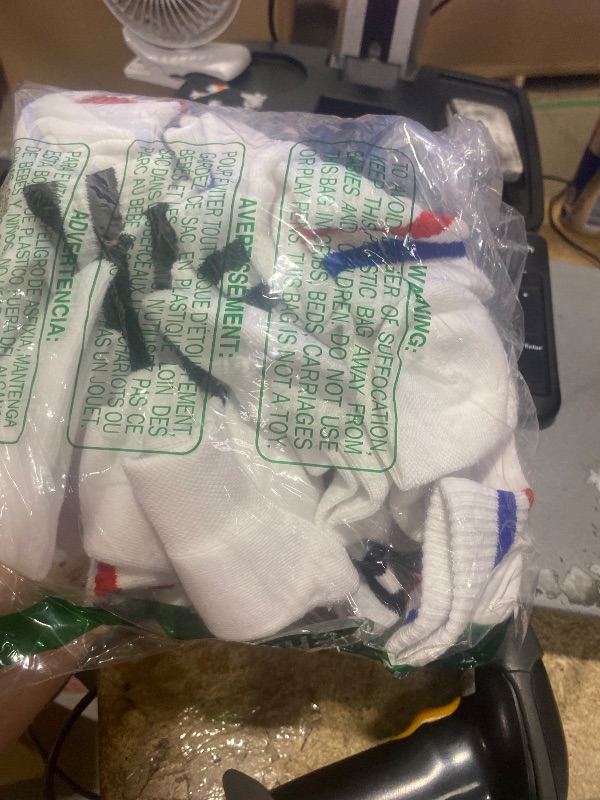 Photo 1 of Airacker Athletic Socks Sport Running Calf Socks Performance Cushioned Breathable Crew Socks for Men Women(6 Pairs)