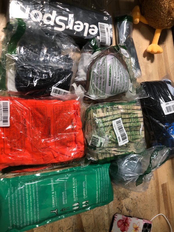 Photo 1 of ** SOLD AS IS BUNDLE OF MISCELLANEOUS AND SORTED GOODS **
