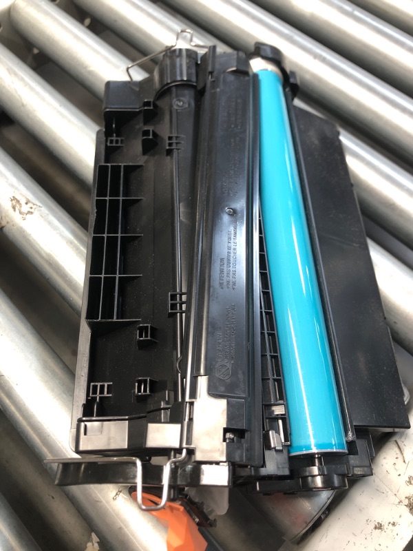 Photo 1 of (sold for parts) HP 55A Black Toner Cartridge for HP Printers | Works with Printer Series: LaserJet Enterprise 500 MFP M525, P3015, LaserJet Pro MFP M521 | CE255A