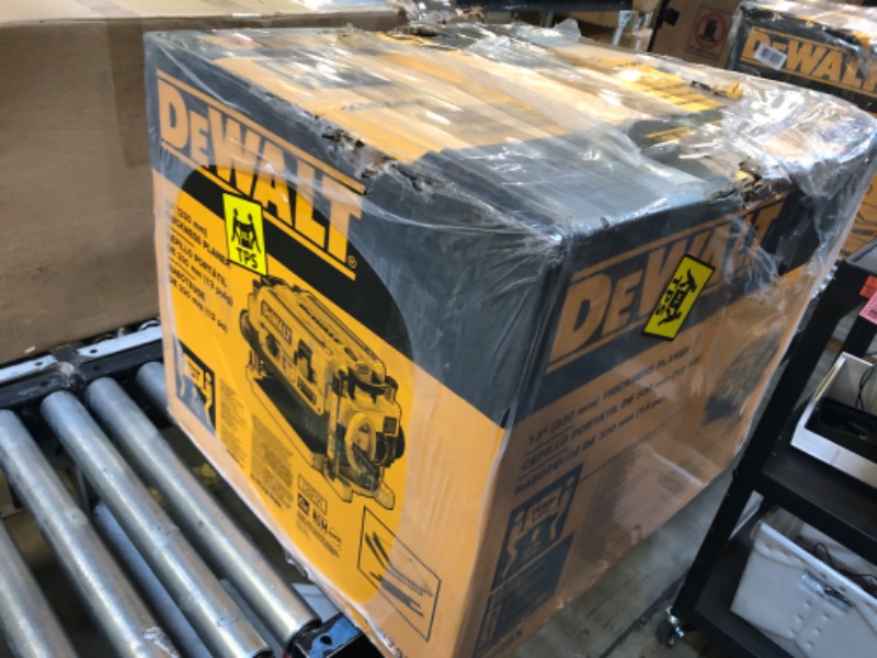 Photo 2 of DEWALT Thickness Planer, Two Speed, 13-inch, 15 Amp, 20,000 RPM Motor (DW735X)