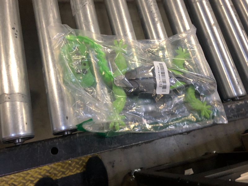 Photo 1 of HEX BOTS Wall Crawler Gecko, Rechargeable Remote Control Robot Kids Toys, Climbs up Walls for Prank Toys & Games, RC Robot Toys for Boys & Girls Ages 4 & Up