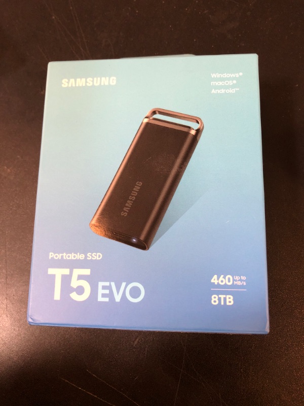 Photo 3 of SAMSUNG T5 EVO Portable SSD 8TB