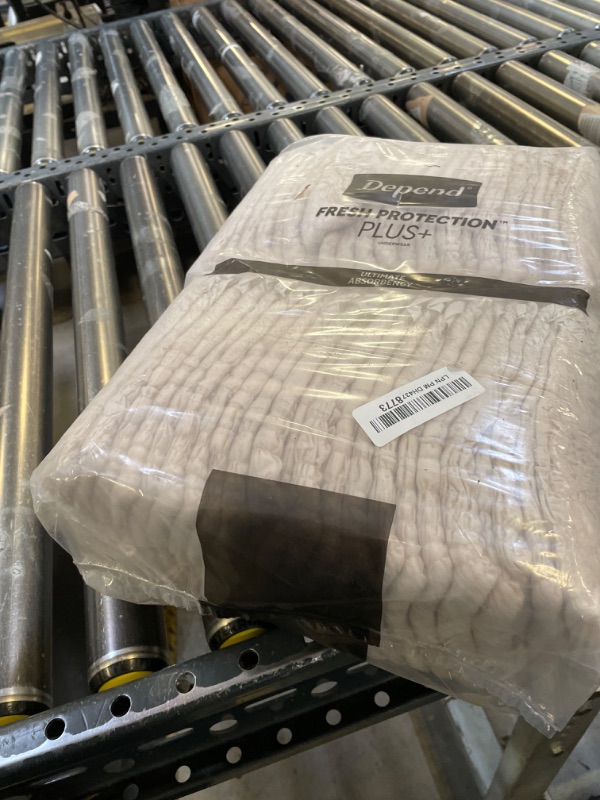 Photo 1 of Depend Night Defense Adult Incontinence & Postpartum Bladder Leak Underwear for Women, Disposable, Overnight, Medium, Blush, 24 Count, Packaging May Vary