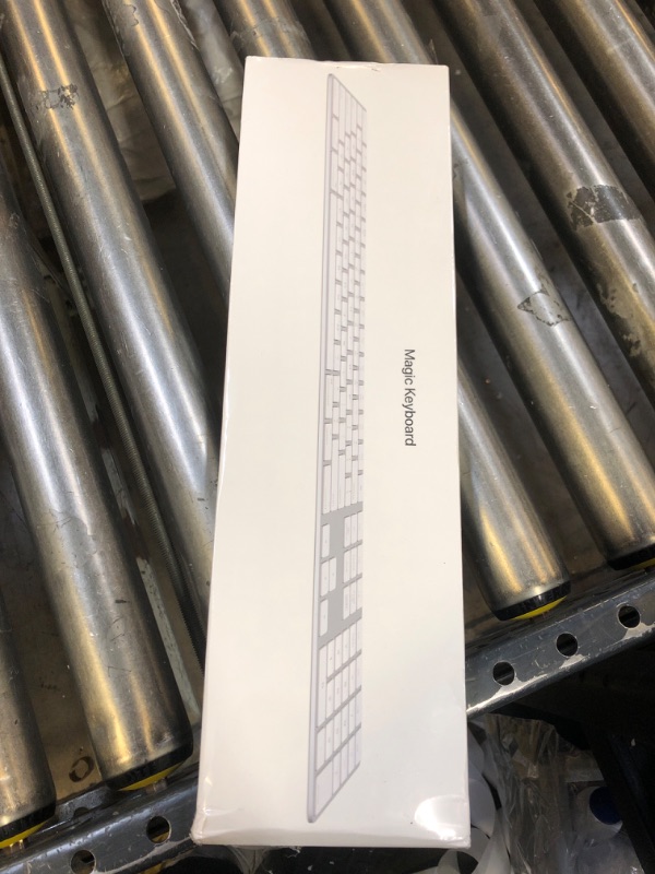 Photo 1 of Apple Magic Keyboard with Numeric Keypad: Wireless, Bluetooth, Rechargeable. Works with Mac, iPad, or iPhone; US English - White