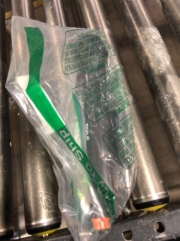 Photo 1 of Pyle Portable VHF Wireless Microphone System - Professional Battery Operated Handheld Dynamic Unidirectional Cordless Microphone Transmitter Set W/Adapter Receiver, for PA Karaoke DJ Party, Black