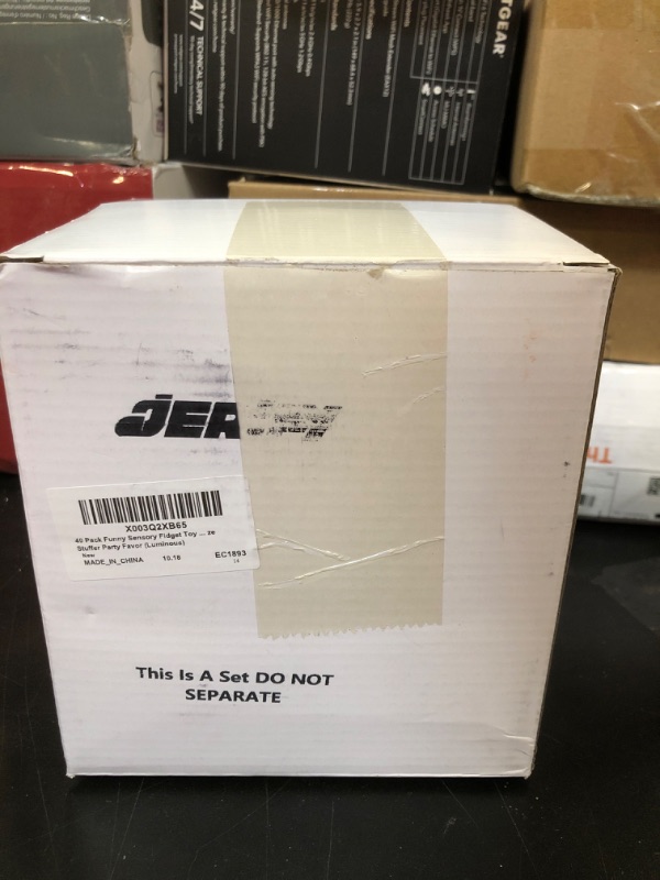 Photo 1 of 40 Pack Funny Sensory Fidget Toy Transformable Chain Robot Finger Toy DIY Deformation Robot Mechanical Spinners Stress Relief Autistic Gifts for Adult Teen Prize Stuffer Party Favor (Luminous)