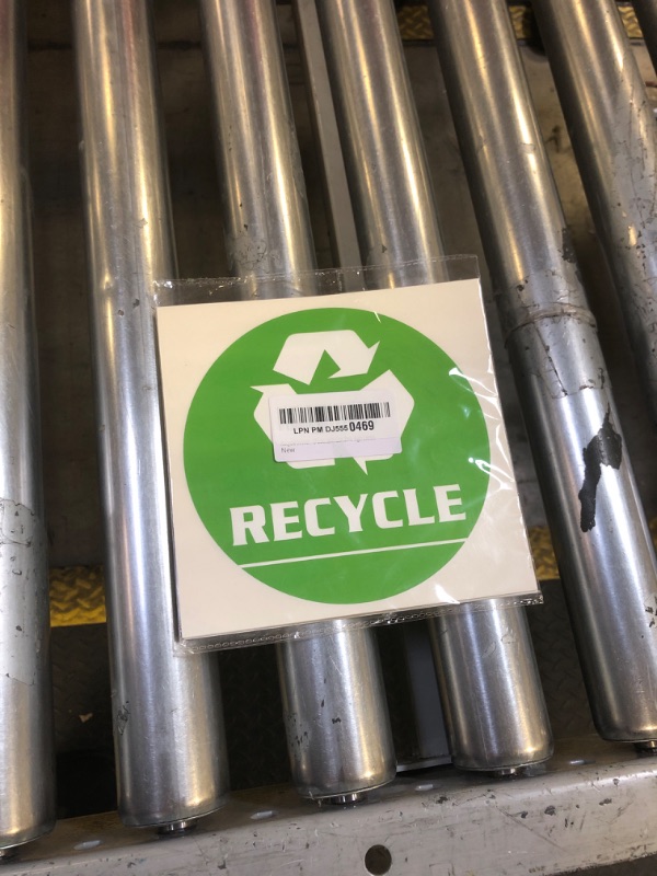 Photo 2 of  6 Pack Recycle Sticker for Trash Can Large Sign Garbage Recycling Sticker Reuse Recycle Vinyl Perfect for Kitchen Necessity Home Essentials,Home, Office,Work,Commercial Event,Apartment,Hotel
