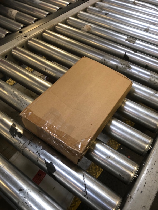 Photo 1 of Retisee Large Lighted Christmas Star Warm White LED Outdoor Star Light Xmas Light up Star Motif for The Top Christmas Wall Hanging Home Indoor Outdoor Patio Porch Party Holiday Decor(24 Inch)