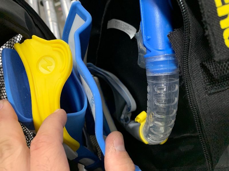 Photo 1 of US Divers Avila Snorkeling Set,YOUTH  Large
