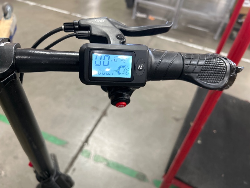 Photo 1 of *** SEE NOTES ***Gyroor Adults Electric Scooter, 450W Motor 20Mile-Max Distance 15.5MPH, Fashion Electric Scooter for Short Distance Commuting?C1-Bright