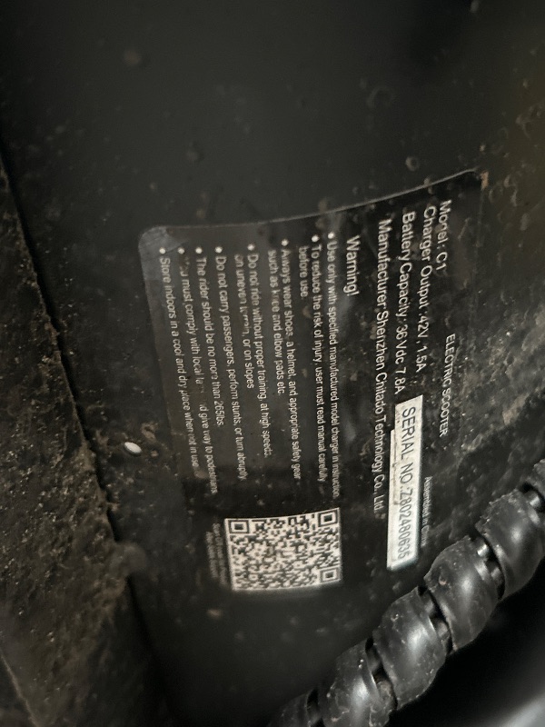 Photo 1 of *** SEE NOTES ***Gyroor Adults Electric Scooter, 450W Motor 20Mile-Max Distance 15.5MPH, Fashion Electric Scooter for Short Distance Commuting?C1-Bright