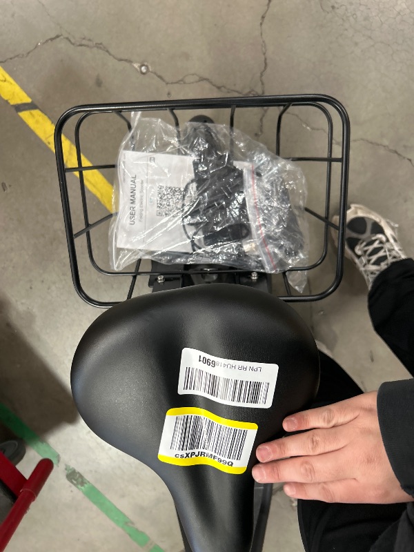 Photo 1 of *** SEE NOTES ***Gyroor Adults Electric Scooter, 450W Motor 20Mile-Max Distance 15.5MPH, Fashion Electric Scooter for Short Distance Commuting?C1-Bright