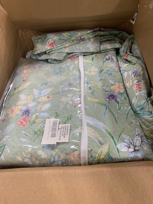 Photo 1 of (Used)Sanracie Oversized King Bedspread(120"x120"),100% Cotton Green Floral Quilt Set 3Pcs Soft Lightweight Flower Bird Butterfly Print Botanical Oversized King Quilt Bedding Coverlet for All Seasons